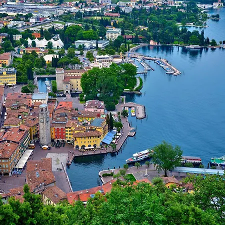 The Harbor Old House - Happy * Riva del Garda